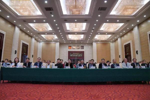 首届长三角名校长发展大会举行：探讨区域基础教育改革的经验与智慧